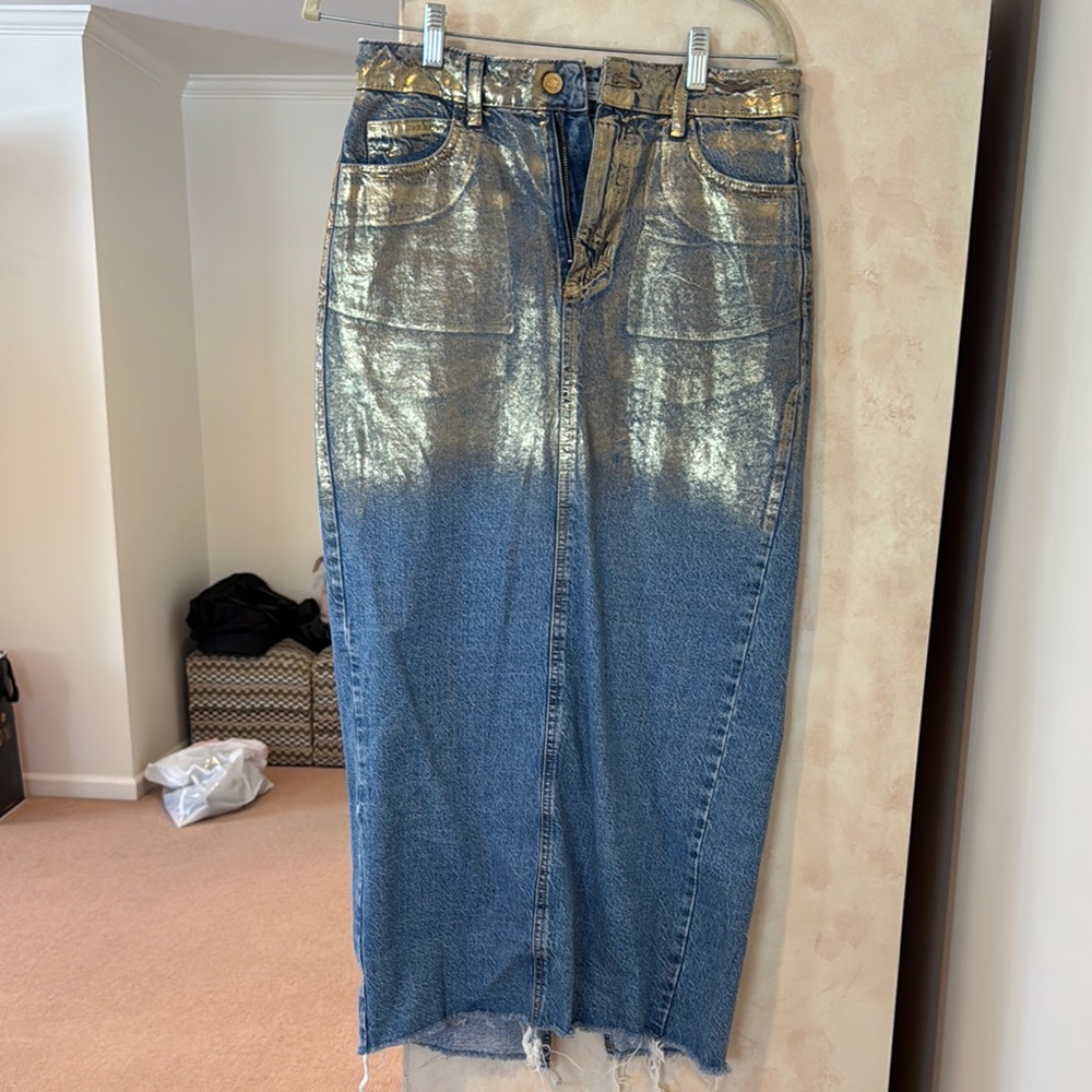 ZARA DENIM & GOLD SKIRT SIZE SMALL
